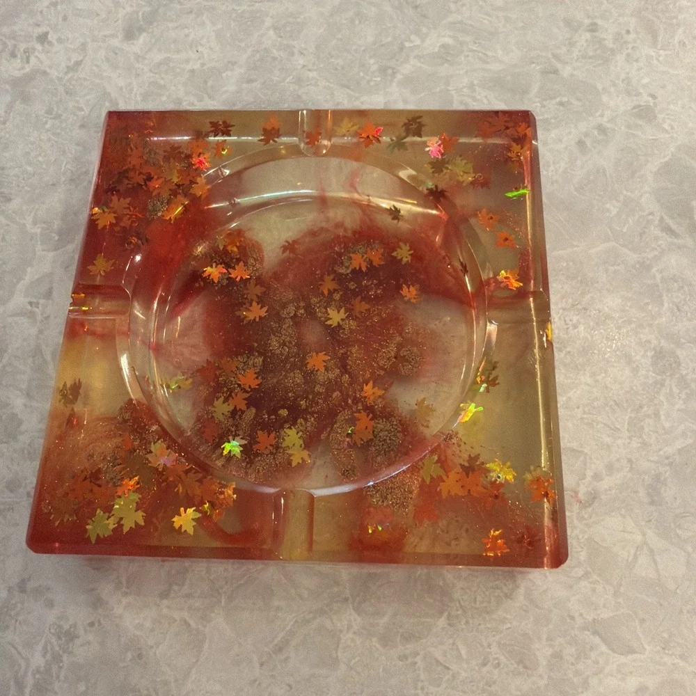 N/A product ashtray